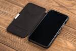 moVear flipSide C Leather case for Apple iPhone Xs / X (5.8") | Vintage leather (Black)