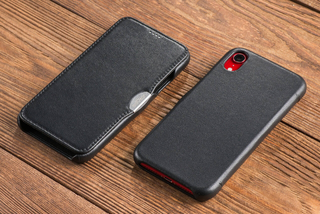 moVear flipSide C Leder Handyhülle für Apple iPhone Xr (6.1") | Nappaleder (Schwarz)