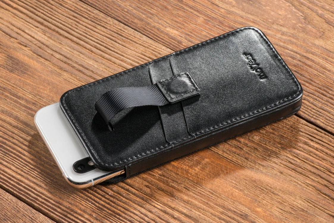 moVear pocketCase C+ Slide in leather Bag Pouch for Smartfon rozmiar S (ok 141 x 68 x 8mm) | Smooth leather (Black)